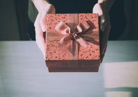 How to Give Better Corporate Gifts